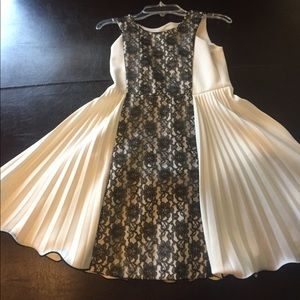 Girls Bonnie Jeans Dress size 10